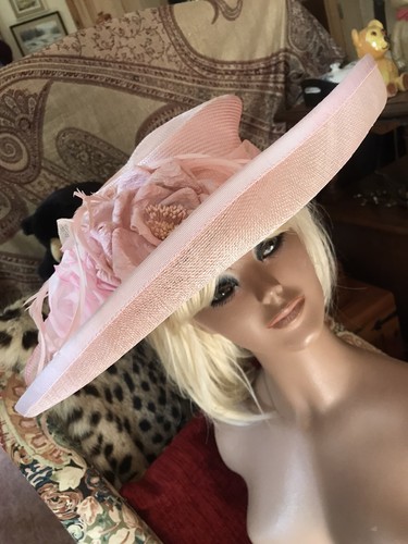 Champagne pink ostrich - champagne, hat