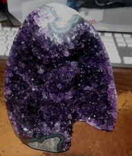 LARGE  AMETHYST CRYSTAL