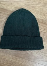 Primark Unisex Forest Green Ribbed Stretchy Hat. One Size. Trendy Winter 