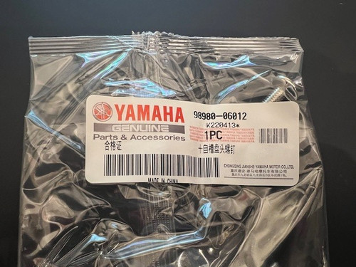 Yamaha screw bind - yamaha,