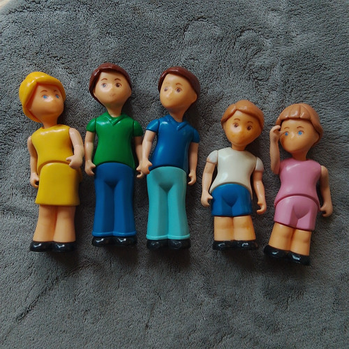 Vintage little tikes dolls - little,