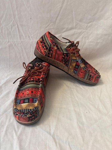 Funky multi coloured ladies - funky, multi-coloured