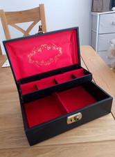 Design Philipp Sweden Black