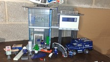 Playmobil 5182 police station - 5182,