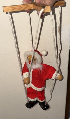 Vintage folk art string - a,