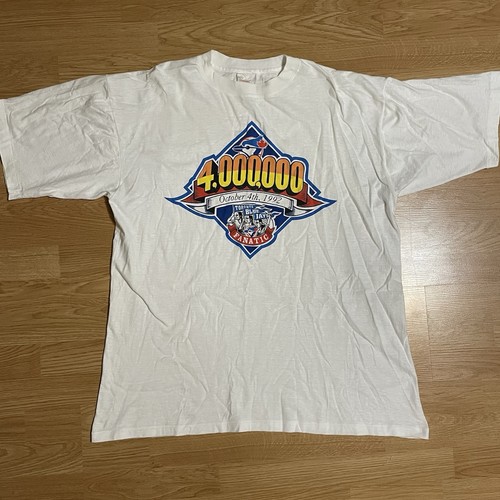 Vtg 1990 1992 - 1990’s, blue