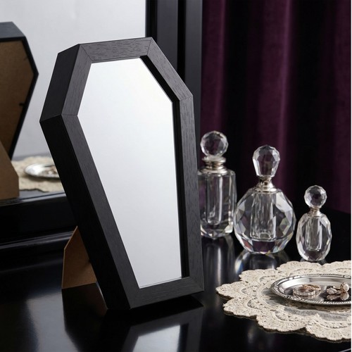 Pieces gothic photo frame - gothic,