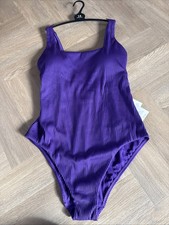 Marks and Spencer Non Wired