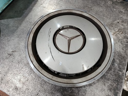 Mercedes benz w124 w201 wheel - mercedes-benz,