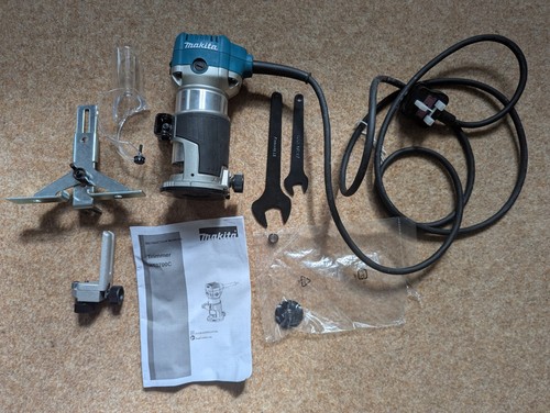 Makita rt0702cx4 710w 4 - makita, 1/4"