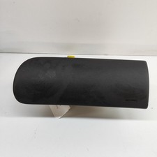 CHEVROLET TRAILBLAZER KC Knee Safety Bag SRS 15948434 4.2 Petrol 205kw 29401790