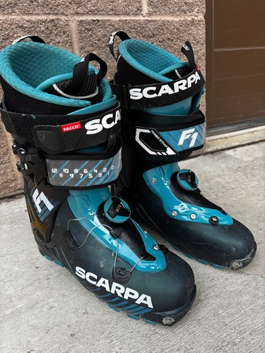 Scarpa boots 10 5 - /, ~10.5