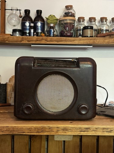 Bakerlite bush radio dac a - bakerlite,