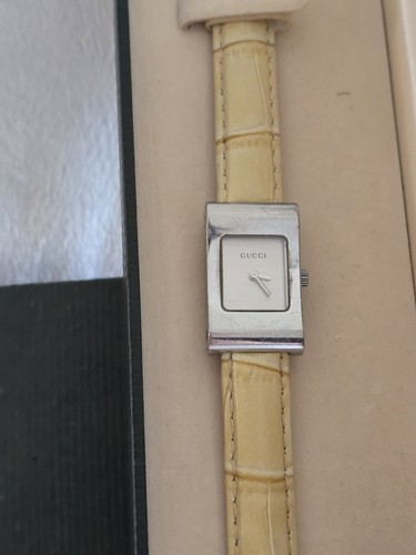 Boxed gucci 2300l - gucci, watch