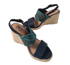 Ladies size UK 3 Blue Aztec