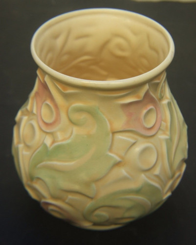 Vintage wade heath vase - vase, gothic