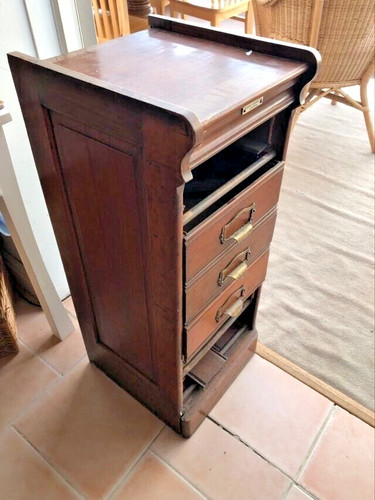 Record cabinet london - co.,