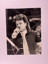 Bono U2 Photo Original Press Association Black And White On Stage December 1985