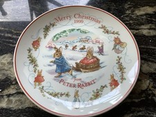 WEDGWOOD Beatrix Potter  Merry Christmas From Peter Rabbit 1999 plate