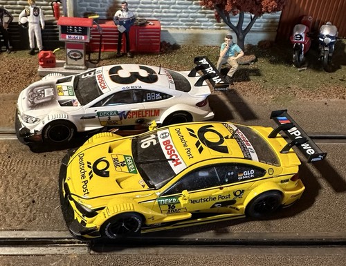Slot cars two carrera - 1/32,