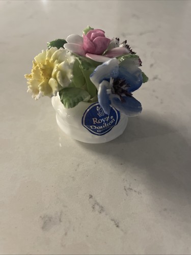Royal doulton bone china - royal,