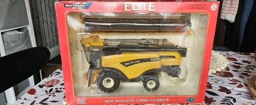 Britains new holland combine - new,