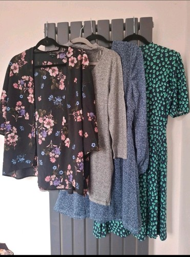 Size clothes bundle - clothes,