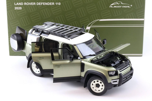 Almost real land rover - 1:18,