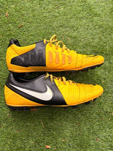 Nike ctr360 maestri iii - nike,