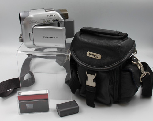 Vintage sony dcr hc19e - vintage, minidv