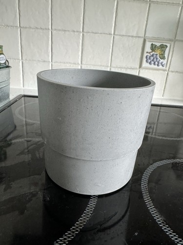 Ikea grey plastic plant - pot,