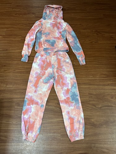 Love fire tracksuit - fire, tie