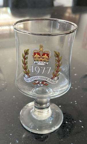1977 queen elizabeth silver - i|,