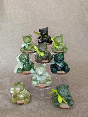 Handmade green resin - green, teddy