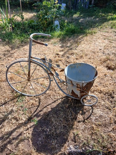 Tricycle garden planter - garden, pot