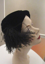 VINTAGE BLACK VELVET  1950s