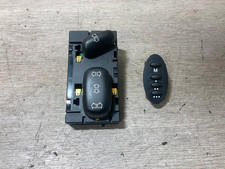 2002 ROVER 75 SALOON DRIVER SIDE FRONT RIGHT SEAT CONTROLS & MEMORY SWITCHES