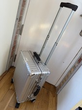 Rimowa Classic Flight Series Cabin, with original divider.