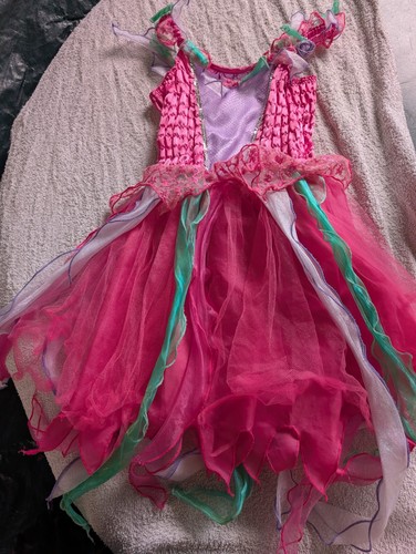 Fairy dress missing wings - fairy,