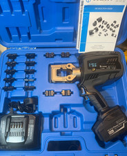 CEMBRE B500E Cordless Hydraulic Crimping Tool with Case (4-300mm²) (1)