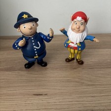NODDY - BIG EARS & Mr PLOD 11cm McDonalds Action Figure VGC