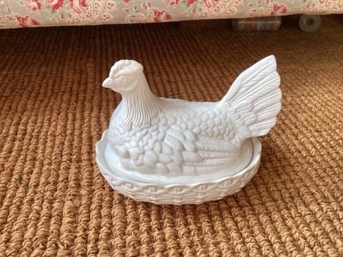 Portmeirion pottery chicken