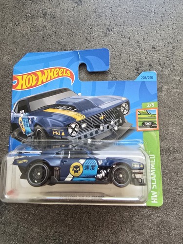 Hot wheels slammed chevy - hw,