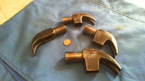 Vintage carpenters claw hammer - claw,