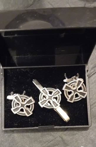 Celtic cross cufflinks - cross,