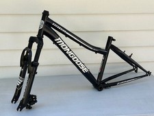 MONGOOSE EXCURSION MOUNTAIN BIKE 24" WHEEL 14" 35CM SUSPENSION MTB FRAME SET