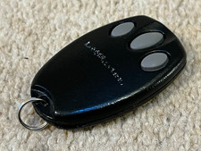 GENUINE CHAMBERLAIN LIFTMASTER REMOTE CONTROL KEY FOB 1A6518 433.92MHZ FAULTY