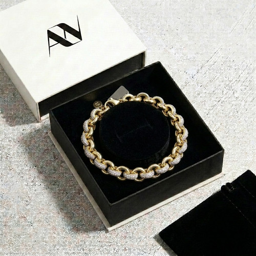 Iced diamond belcher - diamond,