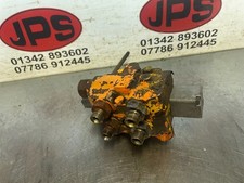 Single lever hydraulic tip