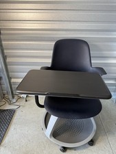 Blue Steelcase Node Desk(s)